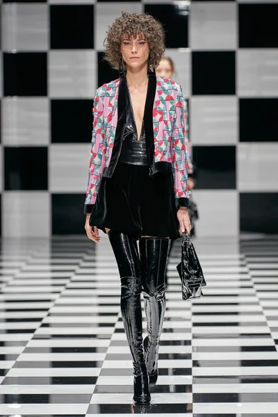 Look 109